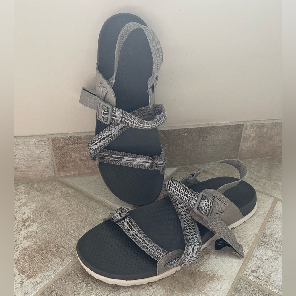 Chaco Women’s Heathered Gray Sandals